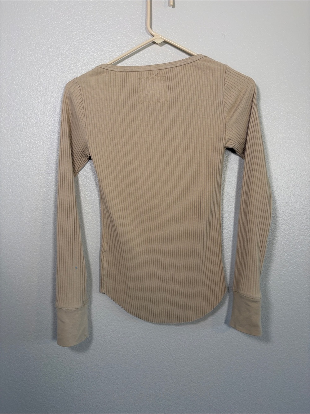 NWT Aerie Essential Layering Long Sleeve in Empire Cream Tan - S - Picture 6 of 6
